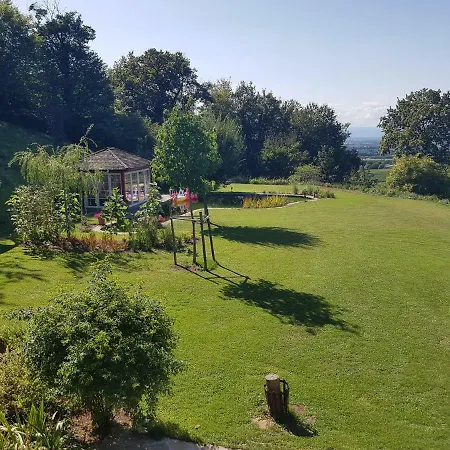 Διαμέρισμα Paradies 1 *